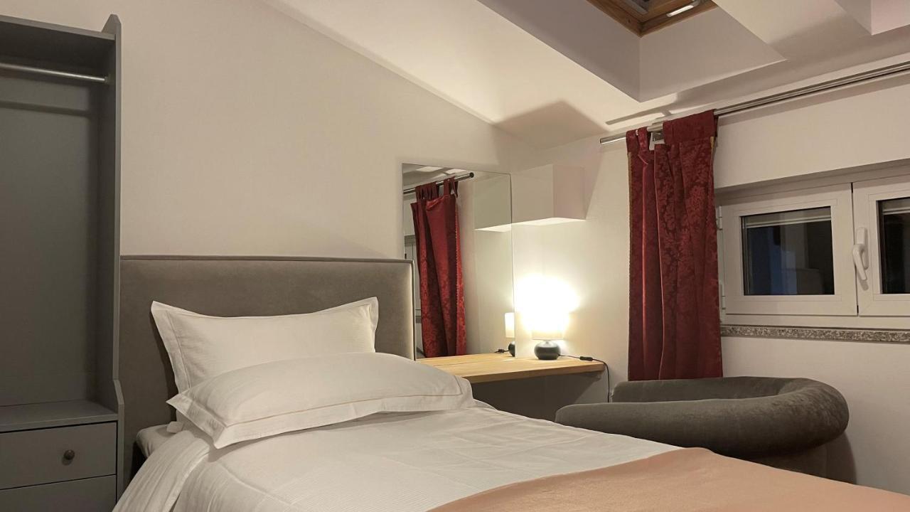 Madonca Rooms & Restaurant Nova Gorica Exteriör bild